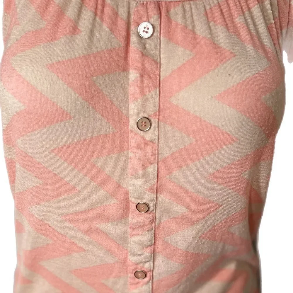 Button Round Hem Knit Top - Picture 7 of 9